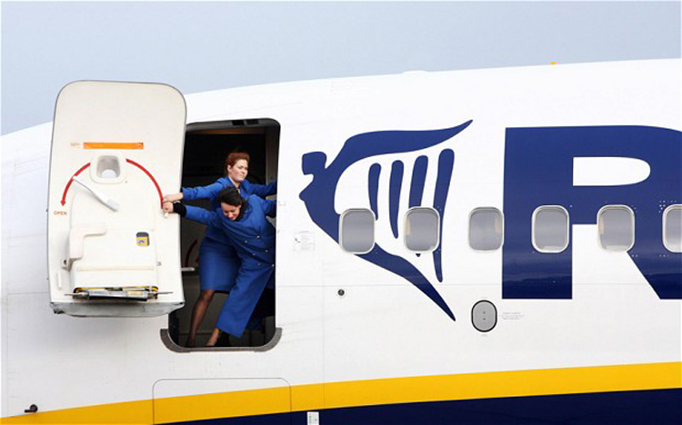 Ryanair - selezioni assistenti di volo