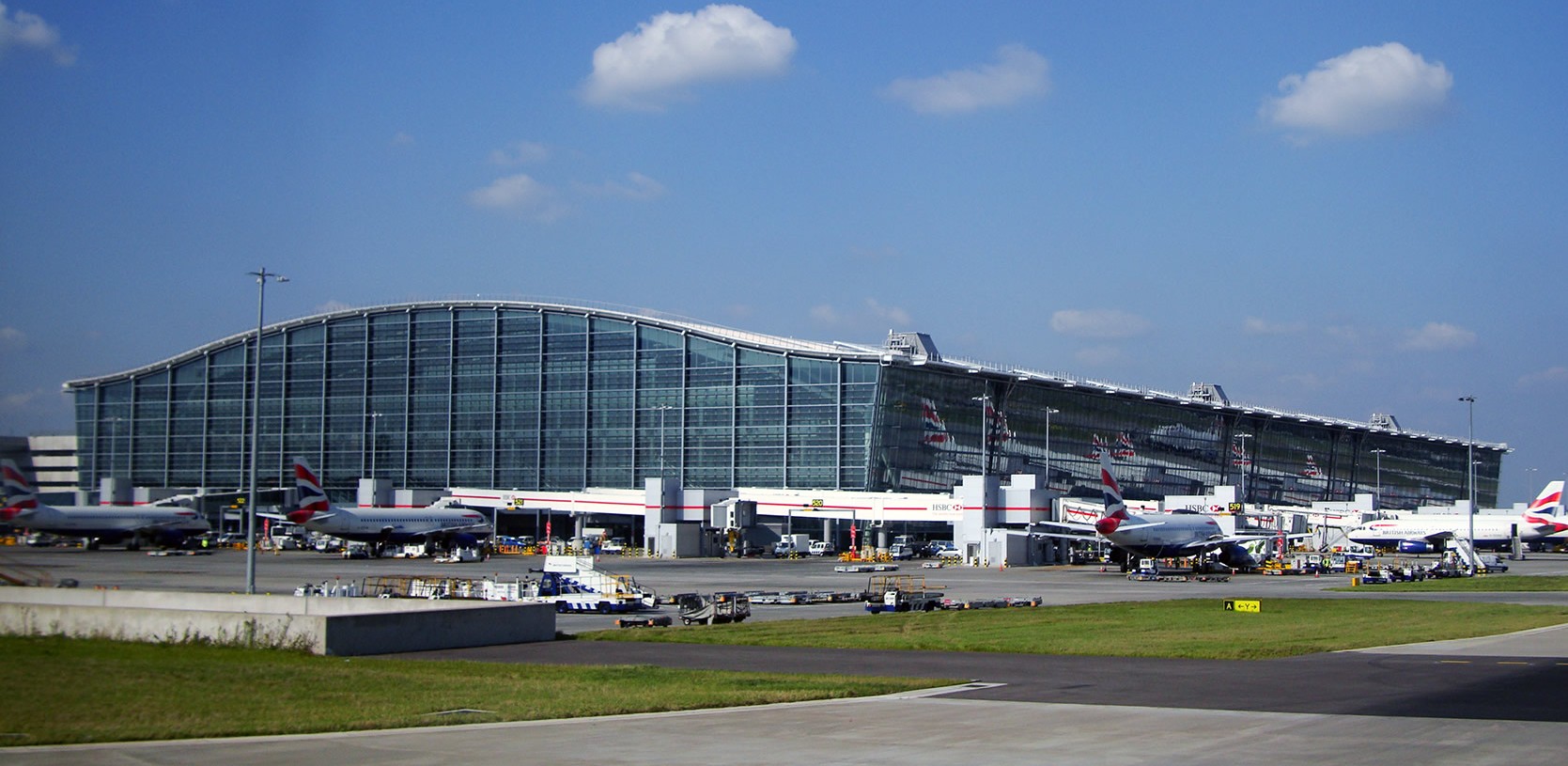 Heathrow aeroporto by wikipedia