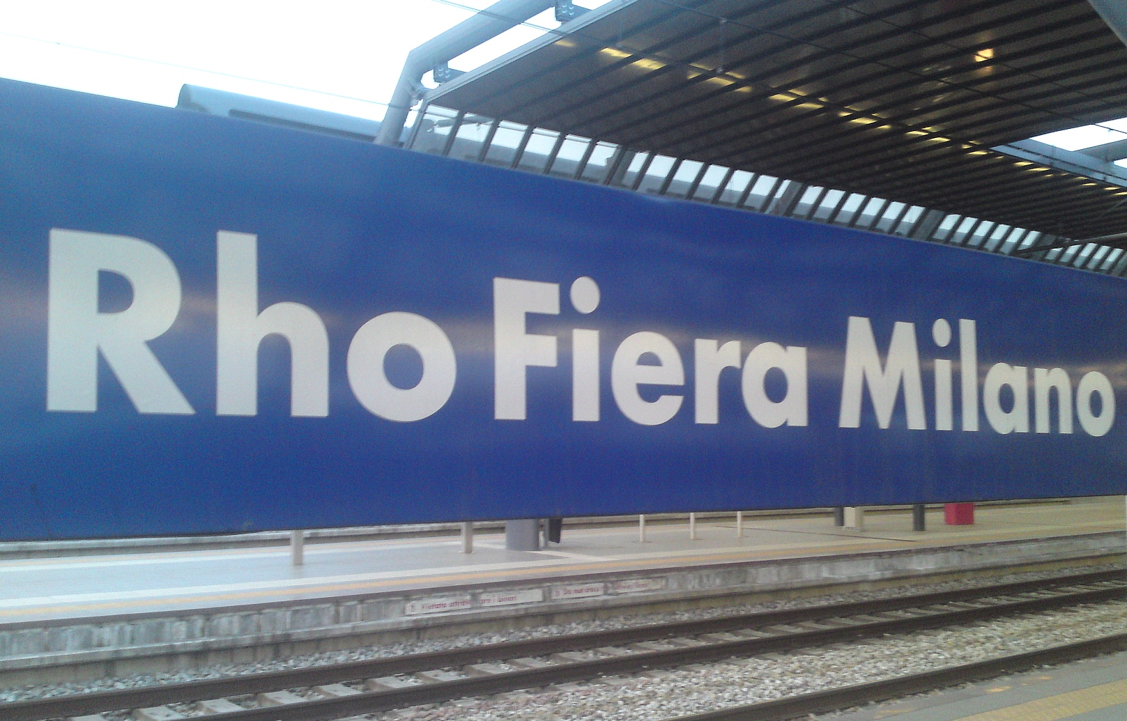 La stazione di Rho Fiera Milano Trenitalia