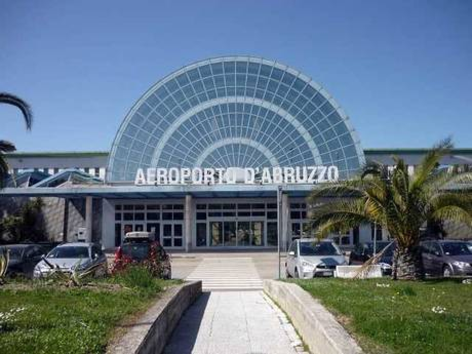 L'aeroporto d'Abruzzo, Pescara.
