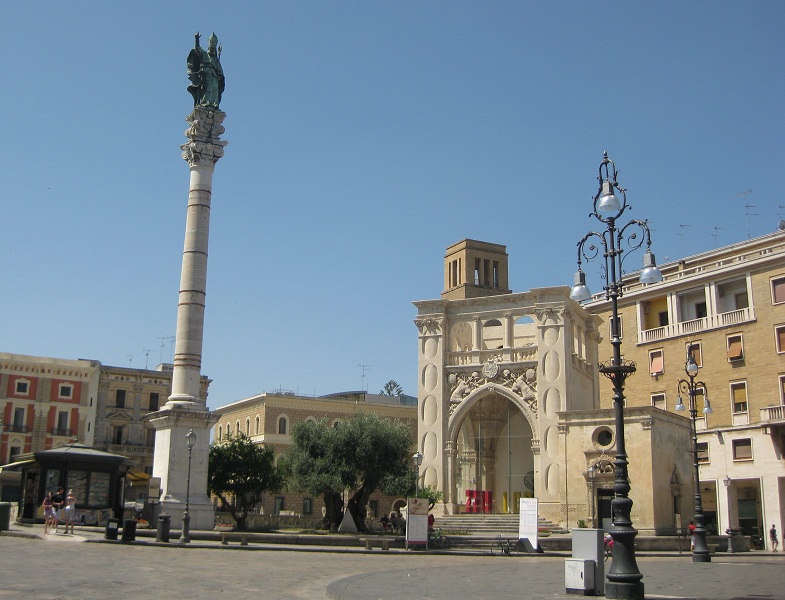 Piazza Sant'Oronzo a Lecce