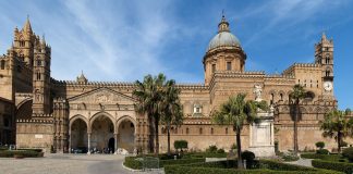 La Cattedrale di Palermo (Wikipedia-Kiban).