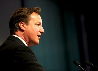 Il primo ministro inglese David Cameron, Photo by Ben Fisher/GAVI Alliance on Flickr.com