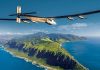 Il Solar Impulse mentre si avvicina alle Hawaii