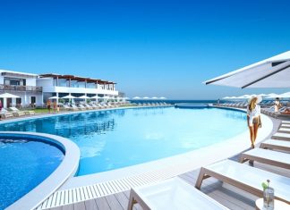 Eden Village Premium Diamonds Mequfi Beach, Mozambico.