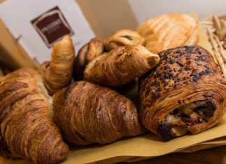 Colazione brioche foto Carlo Hung