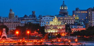 L'Avana, Cuba (foto Wikipedia).