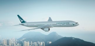 La nuova livrea di Cathay Pacific