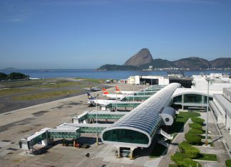 L'aeropoto Santos-Dumont di Rio de Janeiro.