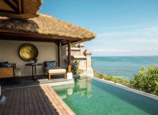 Four Seasons Resort Bali at Jimbaran Bay