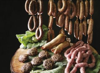 Fums, profums, salums a Sutrio, in Friuli