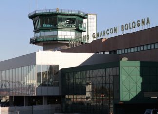 Il terminal passeggeri dell'Aeroporto di Bologna