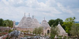 Trulli, Valle d'Itria, Puglia.