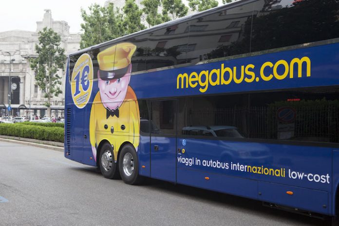 megabus.com ha stretto una partnership con Hard Rock Cafè Italia