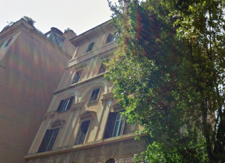 Il palazzo di via Augusto Valenziani