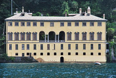 Villa Pliniana, Lago di Como