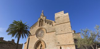 Alcudia old town