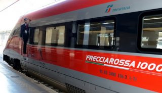 Un deciso cambio di passo per FS Italiane, con il Frecciarossa, simbolo dell...