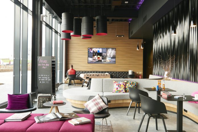 Moxy Aberdeen