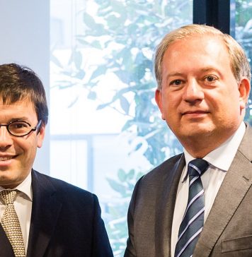 Da sinistra, Nicolas Notebaert, ceo VINCI Concessions e chairman VINCI Airport, e Dave Bakker, presidente SITA Europa