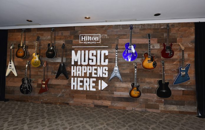 Hilton lancia il programma Music Happens Here