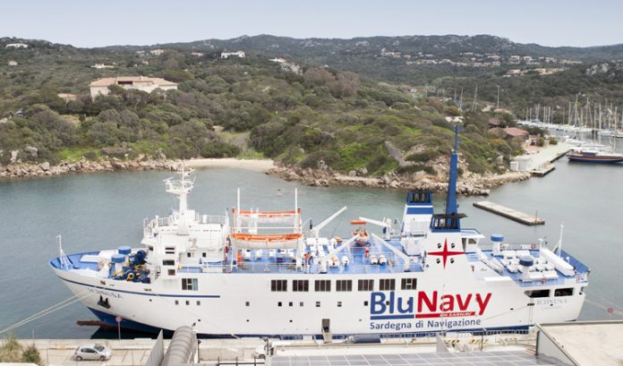 nave-ichnusa-blu-navy