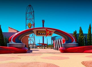 apre ferrari land