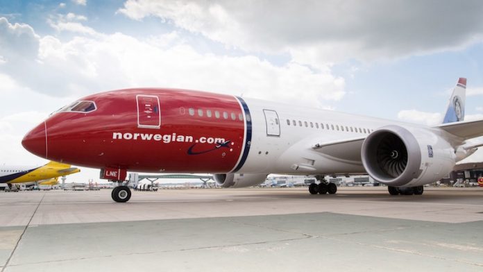 Norwegian, il Boeing 787–8 Dreamliner