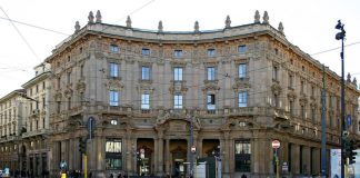Palazzo Broggi in Piazza Cordusio a Milano. Foto: Wikipedia