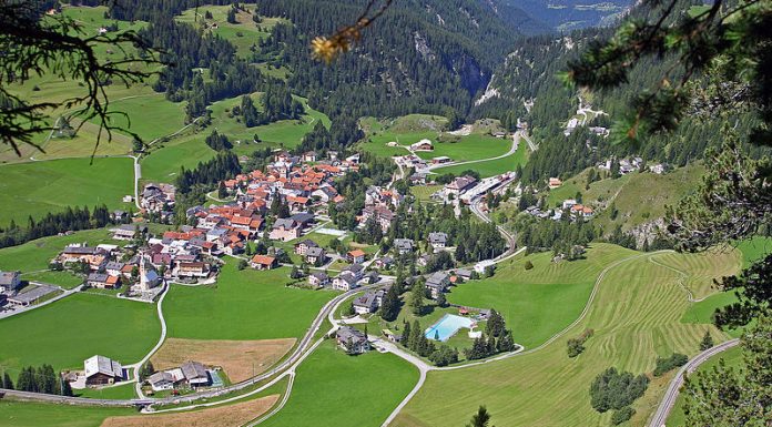 Bergün, in Svizzera