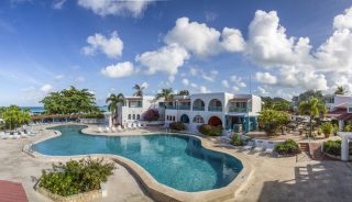 Veratour apre un nuovo Veraclub ad Antigua, paradisiaca isola delle Piccole Anti...
